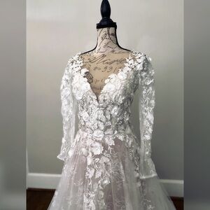 Long sleeve wedding dress a-line Andrea & Leo Couture brand
